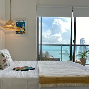 ocean-view-15th-floor-modern-condo-luxury-building.cartagena-hotels.org/